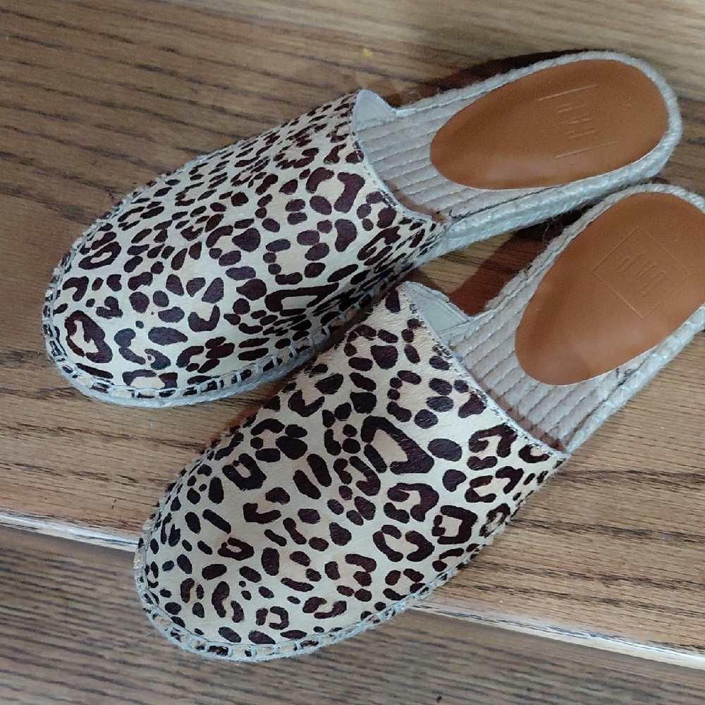 GAP Leopard Print Mules Pony Hair